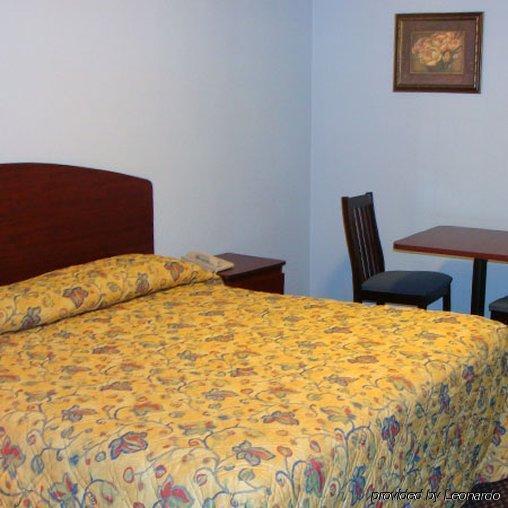 Colonial Inn Hammond Zimmer foto